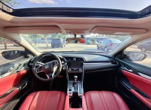 
								Honda Civic, 2021 full									