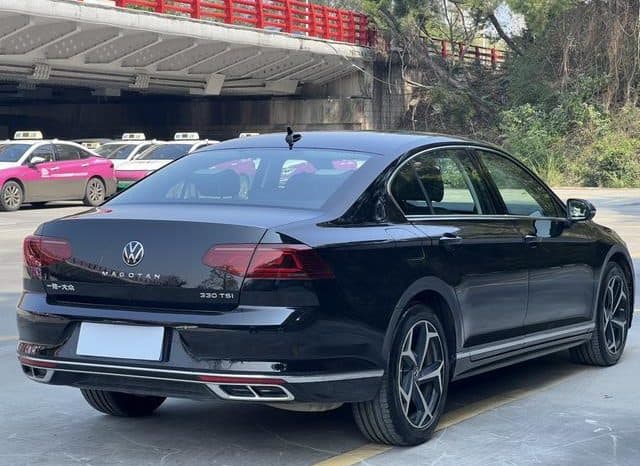 
								Volkswagen Magotan, 2025 full									