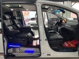 
										Honda Elysion, 2023 full									