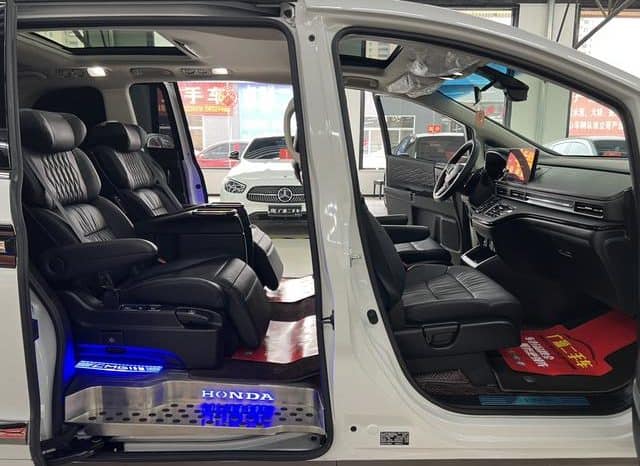 
								Honda Elysion, 2023 full									