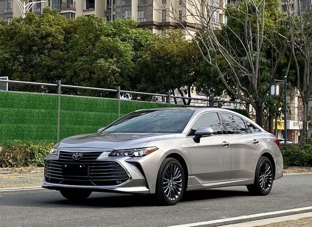 67d3ccfd6fe95 Toyota Avalon, 2022