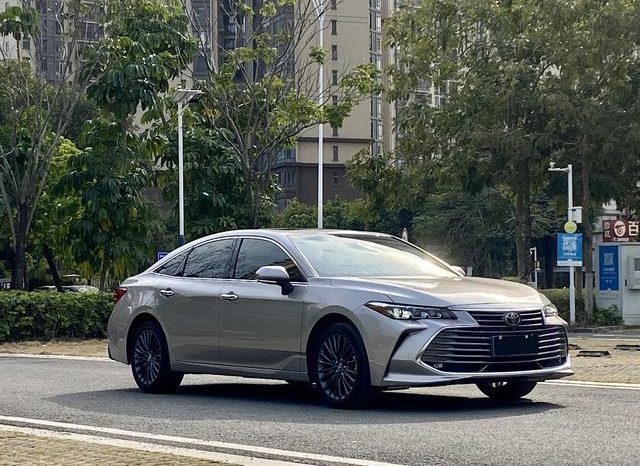 
								Toyota Avalon, 2022 full									