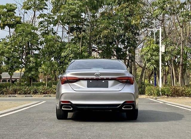 
								Toyota Avalon, 2022 full									