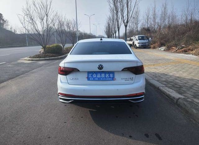 
								Volkswagen Jetta, 2023 full									