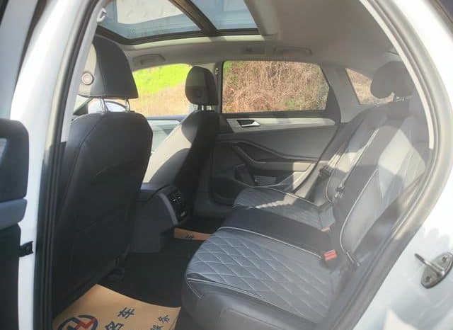 
								Volkswagen Jetta, 2023 full									