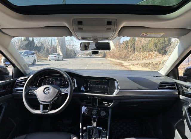 
								Volkswagen Jetta, 2020 full									