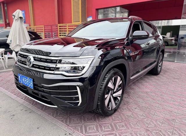 67d3e6f9deb12 Volkswagen Teramont, 2024