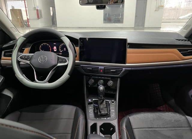 
								Volkswagen Bora, 2023 full									