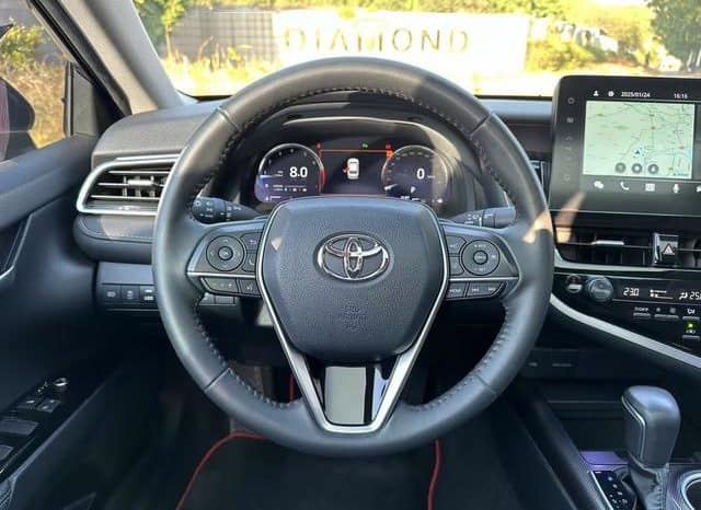 
								Toyota Camry, 2023 full									