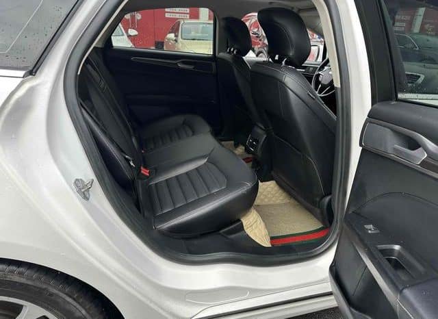 
								Ford Mondeo (V), 2021 full									