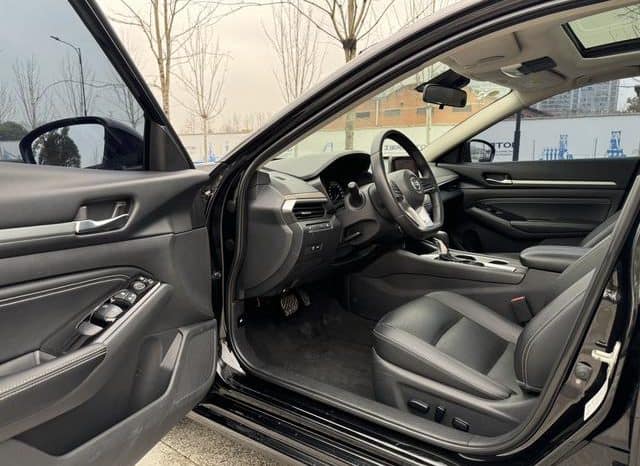 
								Nissan Altima (VI), 2021 full									