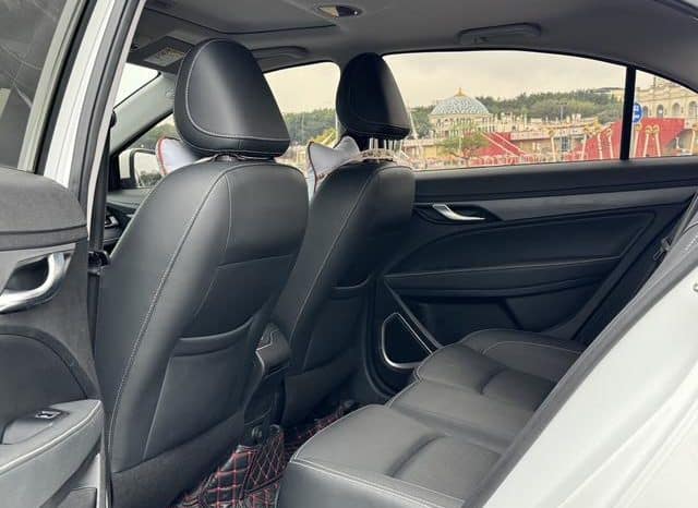 
								Geely Emgrand, 2021 full									