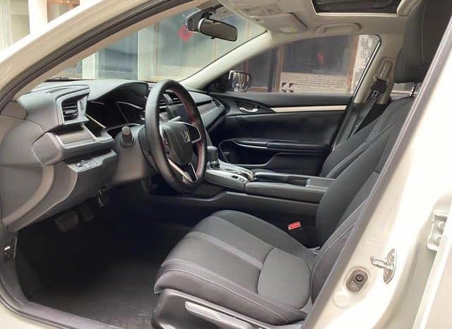 
								Honda Civic, 2020 full									