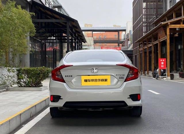 
								Honda Civic, 2020 full									
