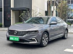 67d8111571564 Volkswagen Passat Hybrid, 2020