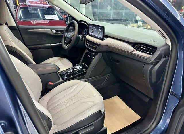 
								Ford Escape (IV), 2021 full									