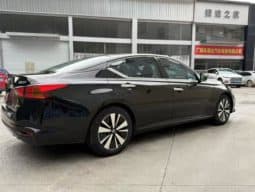 
										Nissan Altima (VI), 2021 full									