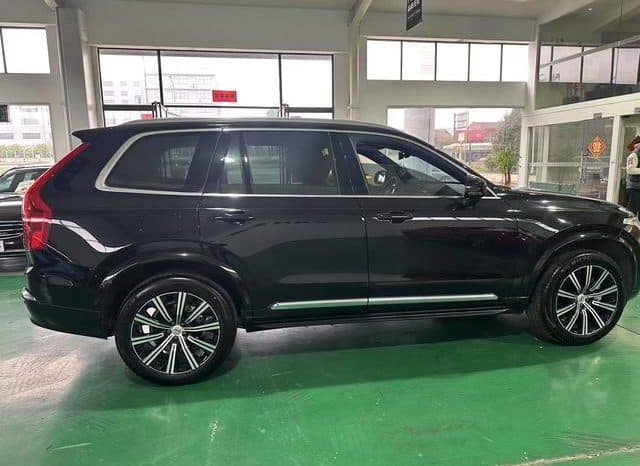 
								Volvo XC90, 2024 full									