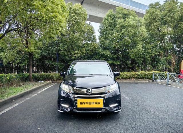 
								Honda Odyssey, 2021 full									