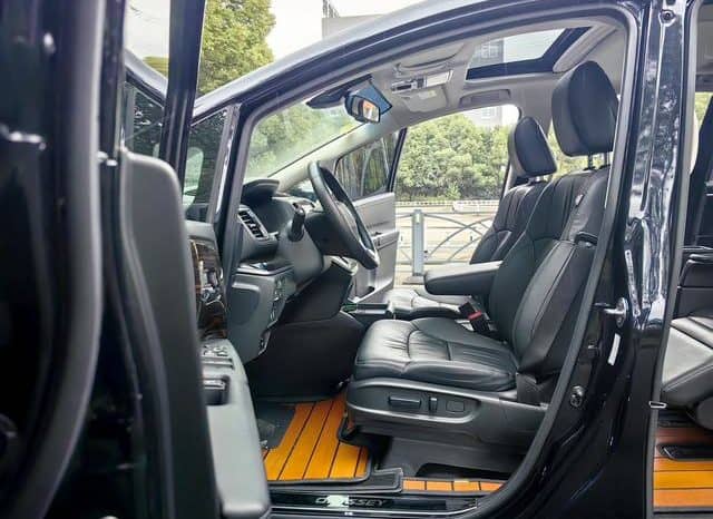 
								Honda Odyssey, 2021 full									