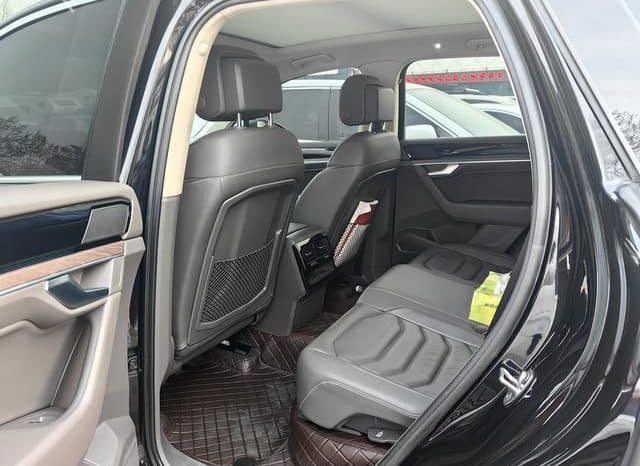
								Volkswagen Touareg, 2020 full									