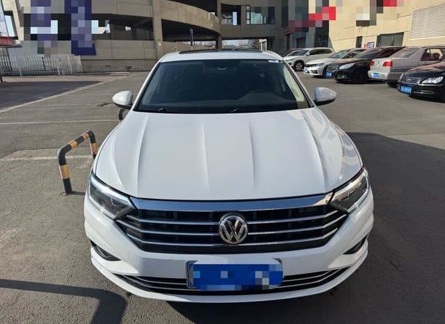 
								Volkswagen Jetta, 2020 full									