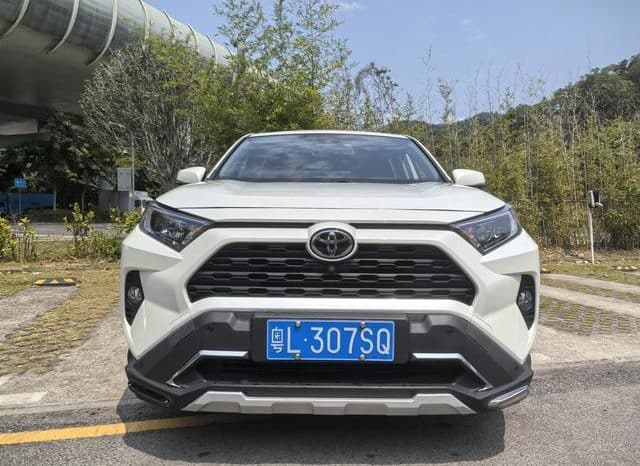 
								Toyota RAV4 (IV), 2021 full									