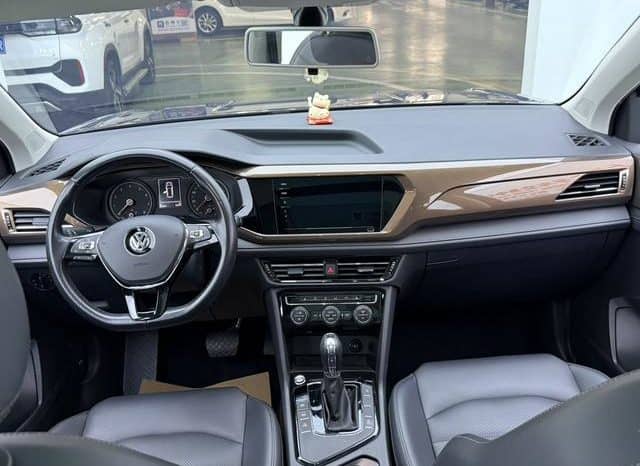 
								Volkswagen Tharu, 2020 full									