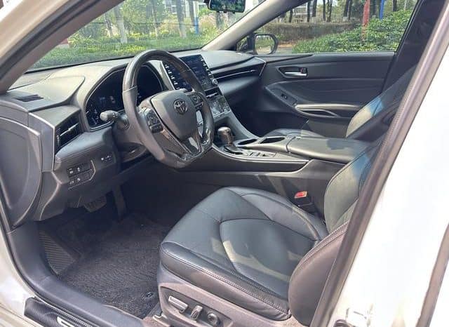 
								Toyota Avalon, 2021 full									