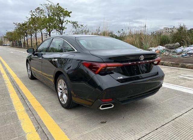 
								Toyota Avalon, 2021 full									