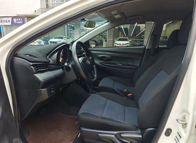 
								Toyota YARiS L Enjoy, 2021 full									