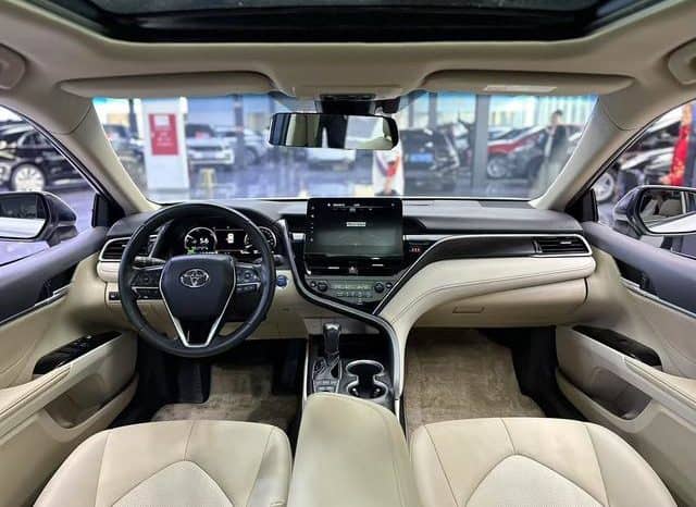 
								Toyota Camry, 2021 full									