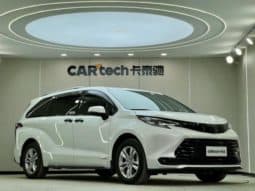 
										Toyota Sienna, 2022 full									