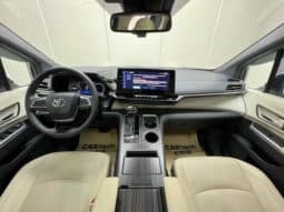 
										Toyota Sienna, 2022 full									