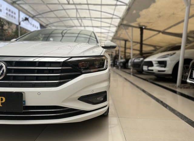 
								Volkswagen Jetta, 2020 full									