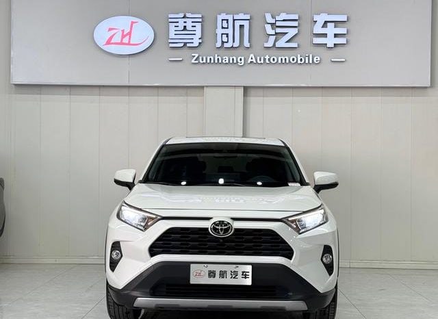
								Toyota RAV4 (IV), 2021 full									