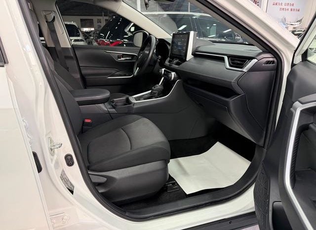 
								Toyota RAV4 (IV), 2021 full									