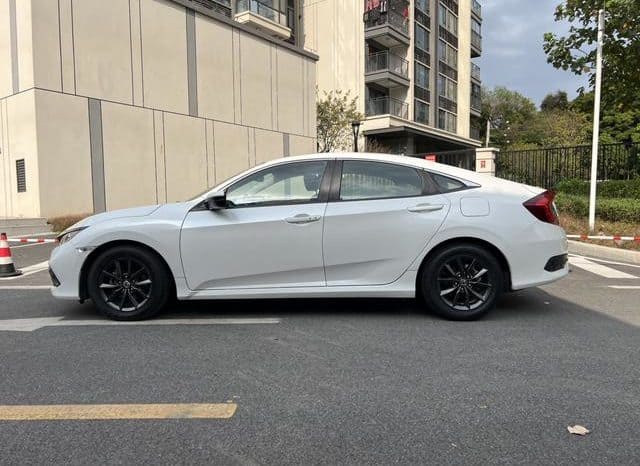 
								Honda Civic, 2020 full									