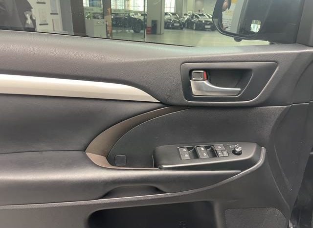 
								Toyota Highlander (III), 2021 full									