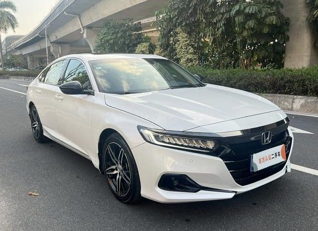 
								Honda Accord, 2022 full									