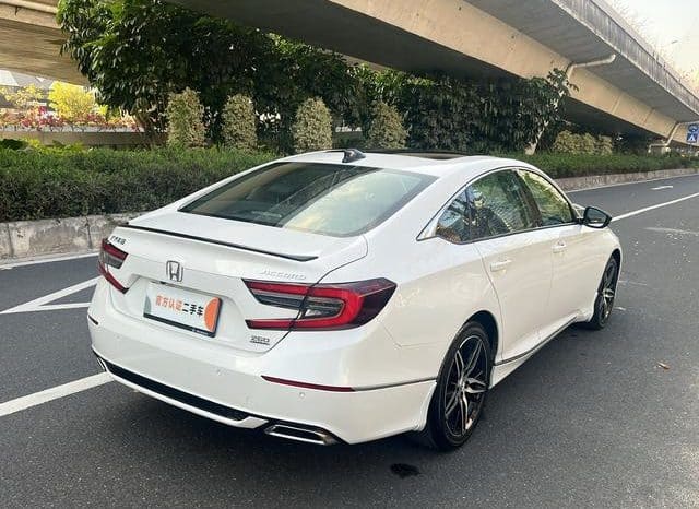 
								Honda Accord, 2022 full									