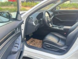 
										Honda Accord, 2022 full									