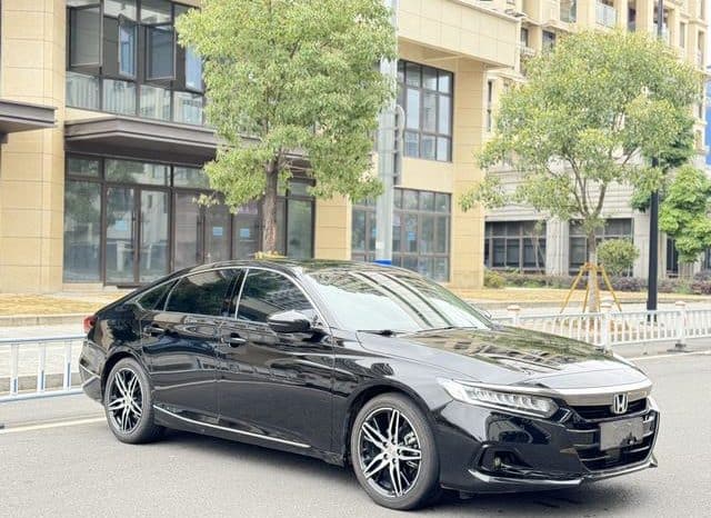 
								Honda Accord, 2023 full									