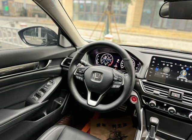 
								Honda Accord, 2023 full									