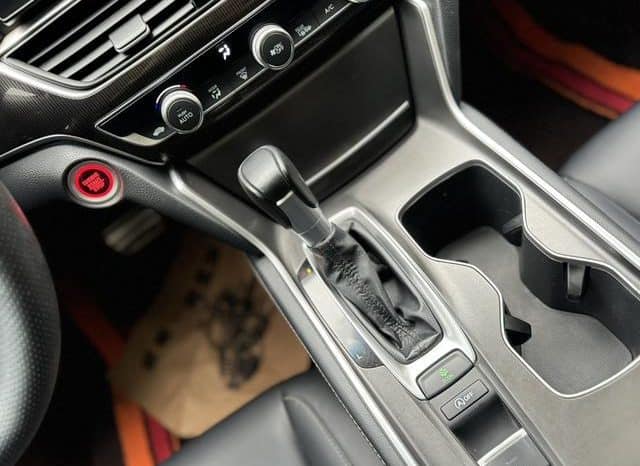 
								Honda Accord, 2023 full									