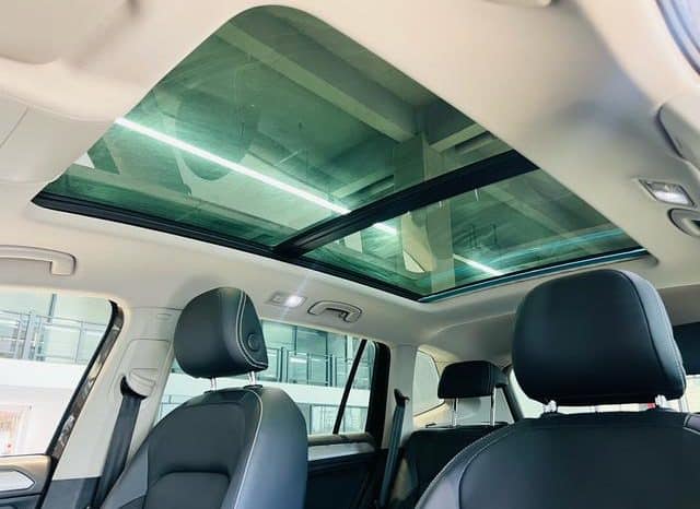 
								Volkswagen Tiguan L, 2020 full									