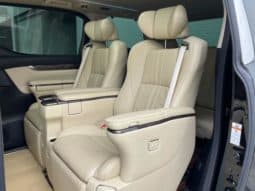 
										Toyota Vellfire, 2022 full									
