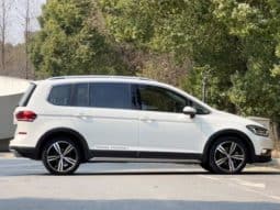 
										Volkswagen Touran L, 2020 full									