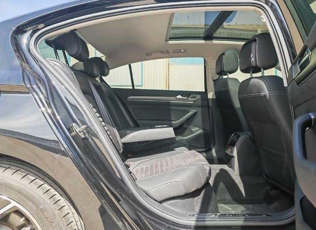 
								Volkswagen Magotan, 2022 full									
