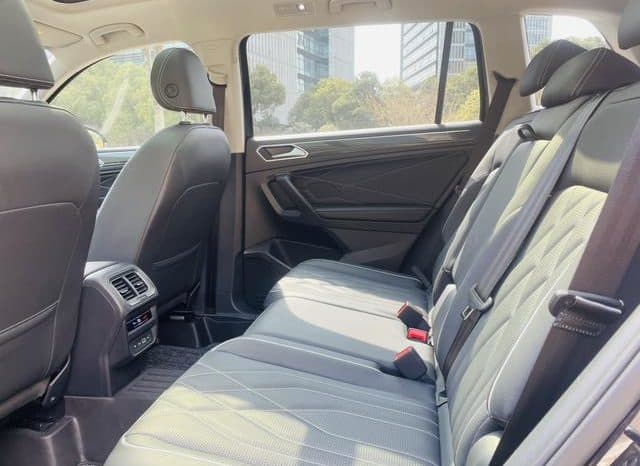 
								Volkswagen Tiguan L, 2022 full									